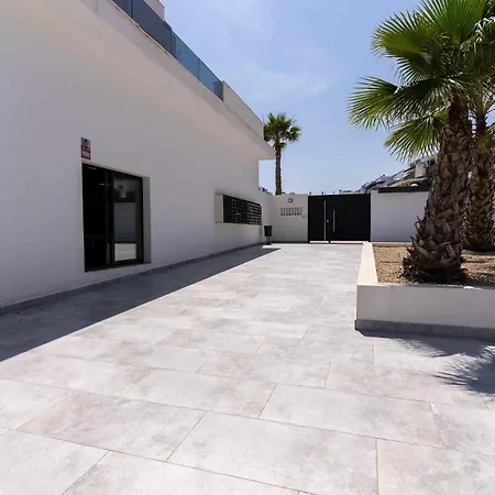 Rentafive Nuevo Piscina Terraza Aa Lägenhet